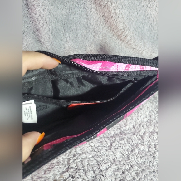 Sprayground Afterglow Skyglow Wing Crossbody - Picture 14 of 14